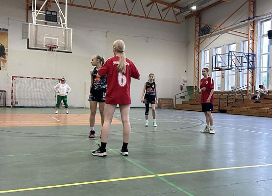 W trakcie meczu dziewcząt