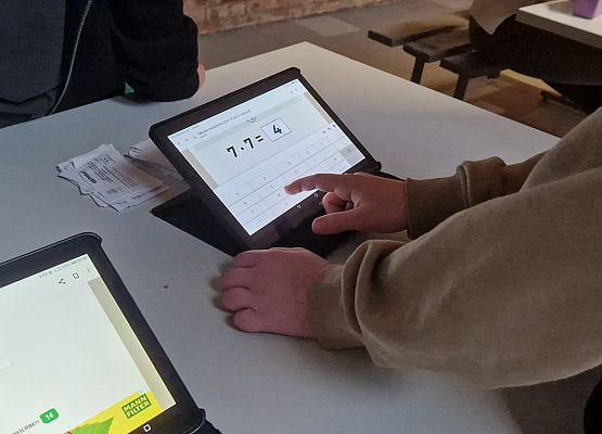 Grafika 8: XV Światowy Dzień Tabliczki Mnożenia