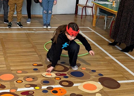 Turniejowe zmagania na torze przeszkód