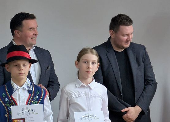 Zofia Leszkowska odbiera nagrodę