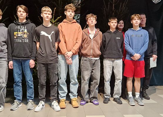 Grafika 23: Podsumowanie konkursów na szkolnym apelu