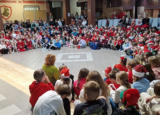 Grafika 28: Podsumowanie konkursów na szkolnym apelu