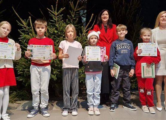 Grafika 2: Podsumowanie konkursów na szkolnym apelu