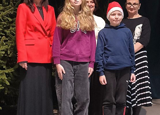 Grafika 10: Podsumowanie konkursów na szkolnym apelu