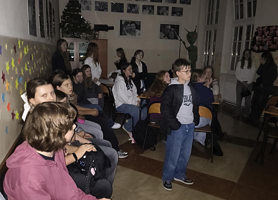 uczniowie klas 7 i 8