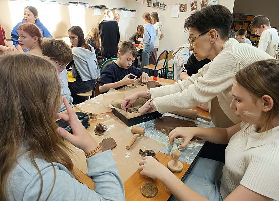 6b podczas robienia pierników