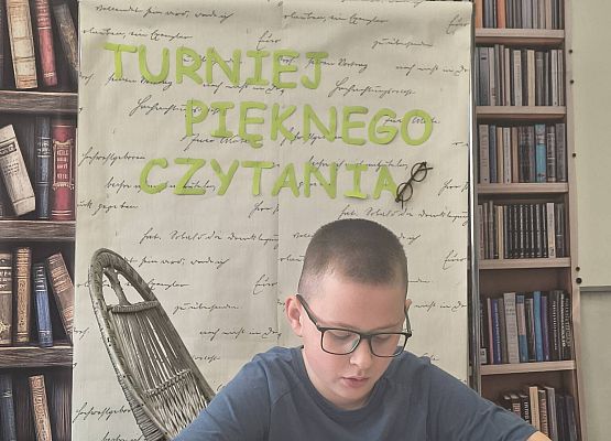 Marcel czyta