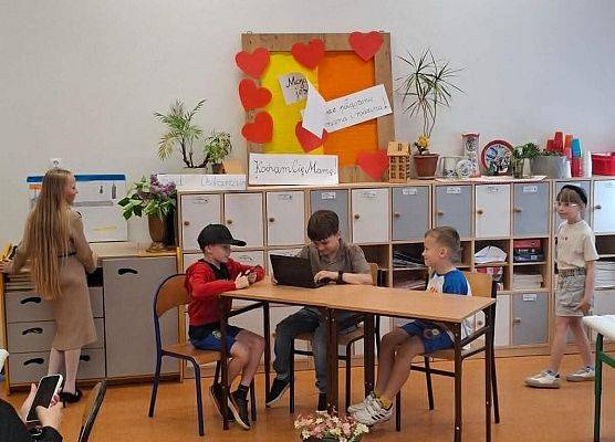 scenka Dzień Mamy