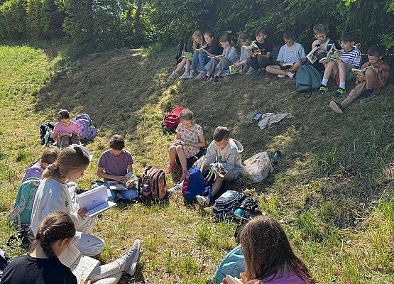 czytanie na polanie