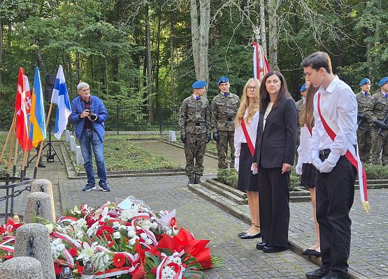 Grafika 4: Z drugiej strony drogi – kaszubskie świadectwo Marszu Śmierci