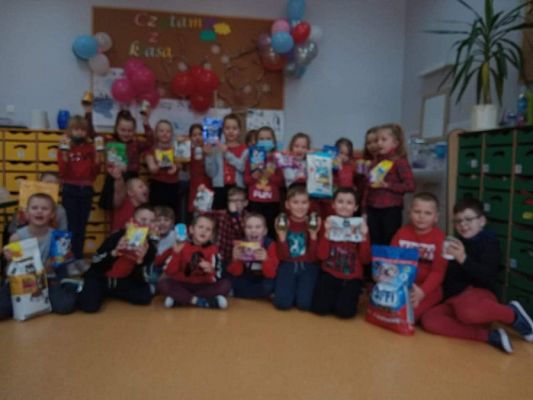  Grafika #7: Walentynkowa zbiórka karmy dla zwierząt