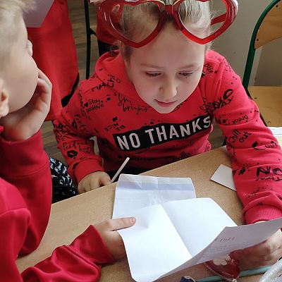 Grafika #2: Walentynki pełne życzliwości w klasie 3b