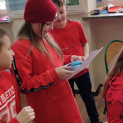 Grafika #1: Walentynki pełne życzliwości w klasie 3b