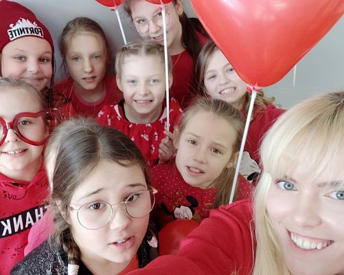 Grafika #0: Walentynki pełne życzliwości w klasie 3b