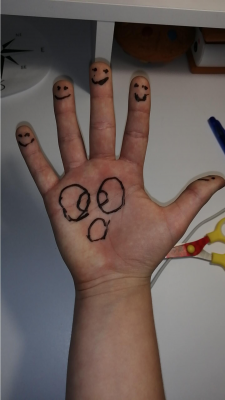  Grafika #1: Nie widać mnie, ale wszystko u mnie OK