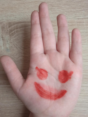  Grafika #13: Nie widać mnie, ale wszystko u mnie OK