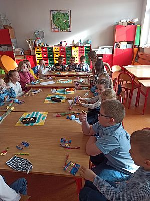  Grafika #4: Dzień Kobiet w 1b