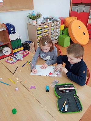  Grafika #1: Serdeczna Karteczka