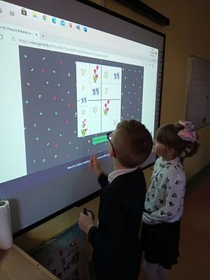  Grafika #4: Dzień Kobiet w I a