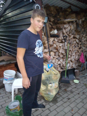 Marcin S segreguje śmieci