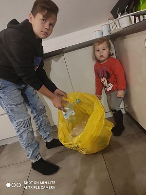 Norbert W segreguje odpady