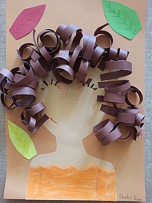 PANI JESIEŃ Z BRĄZOWYMI LOKAMI