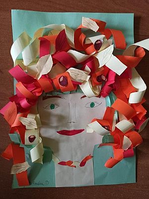 PANI JESIEŃ Z KASZTANAMI WE WŁOSACH