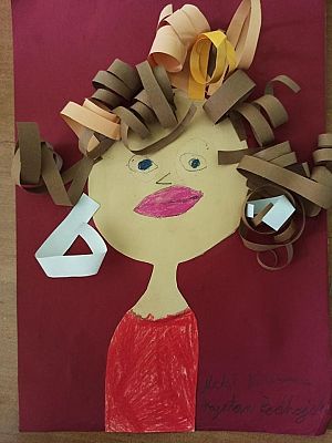 PANI JESIEŃ Z LOKAMI NA GŁOWIE