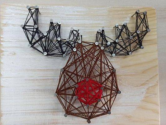 renifer z czerwonym nosem