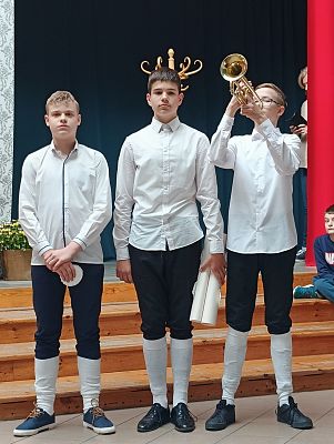 Artur, Szymon i Wiktor jako nadworni