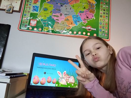  Grafika #0: W poszukiwaniu świąt w Escape Room