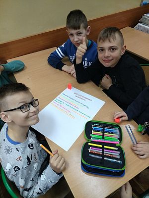 Grafika #4: Miesiąc Bezpieczeństwa