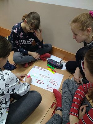 Grafika #5: Miesiąc Bezpieczeństwa