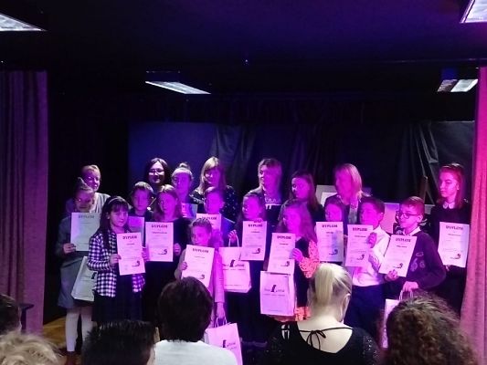  Grafika #0: XXXVII Wojewódzki Konkurs Recytatorski Poezji Polskiej