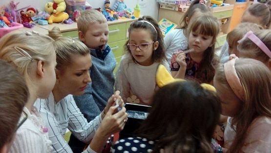 Grafika #3: Nietypowy Dzień Kobiet w grupie 0b