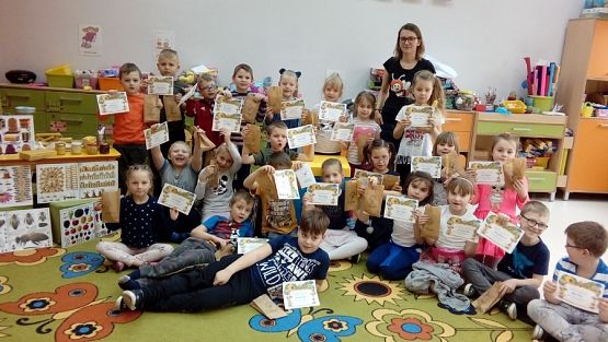 Grafika #0: Warsztaty pszczelarskie