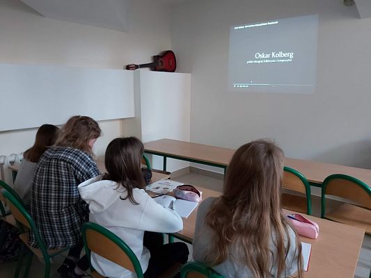 Grafika #3: Dzień Nauki Polskiej