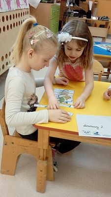  Grafika #3: Dzień Dinozaura