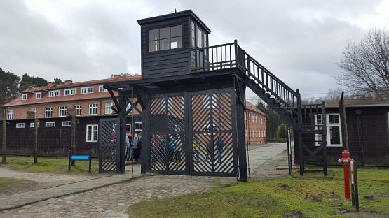  Grafika #12: Muzeum Stutthof