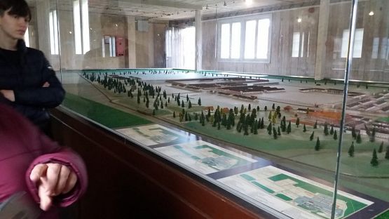  Grafika #4: Muzeum Stutthof