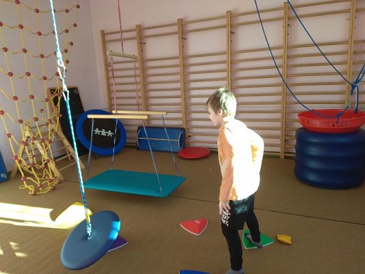  Grafika #2: SALA DO INTEGRACJI SENSORYCZNEJ