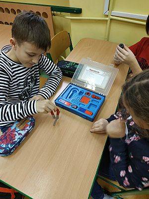  Grafika #5: DOŚWIADCZENIA Z MAGNESEM W IIIA i IIIB