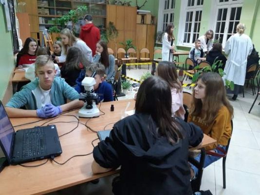 Grafika #10: Nerd Night