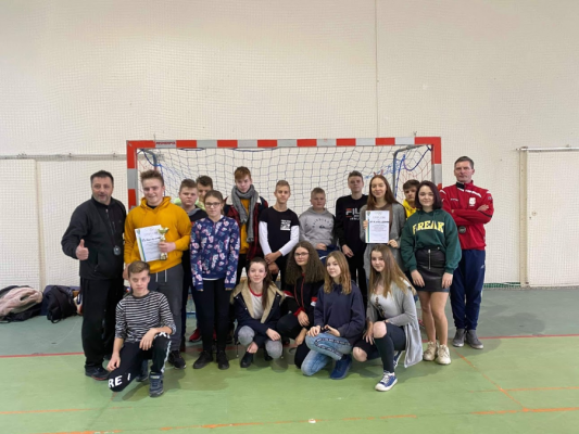  Grafika #3: Halowa piłka nożna szkół wiejskich