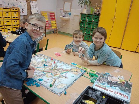  Grafika #4: Ćwiczymy wyobraźnię