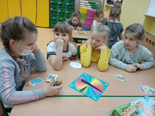  Grafika #5: Ćwiczymy wyobraźnię