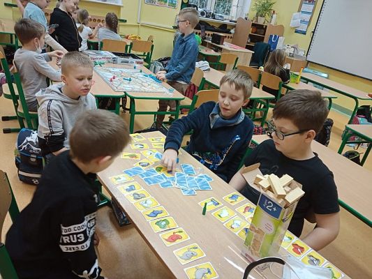  Grafika #3: Ćwiczymy wyobraźnię