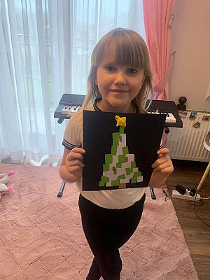 Grafika #7: " Mikołajkowo - gwiazdkowe prace plastyczne uczniów klas I "