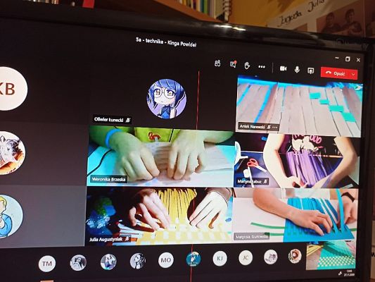  Grafika #16: Papierowe przeplatanki