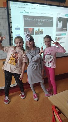  Grafika #1: Dzień Postaci z Bajek